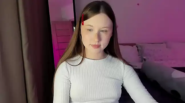 Stella Sunny online show from January 4, 6:19 am