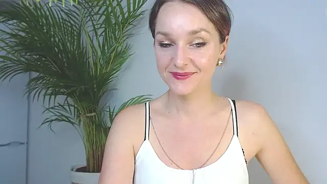 AliciaDesire online show from December 3, 11:44 am