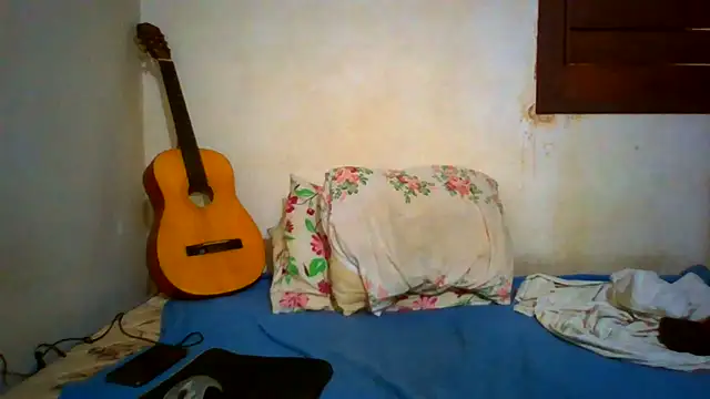 couplemilk online show from June 15, 9:33 am