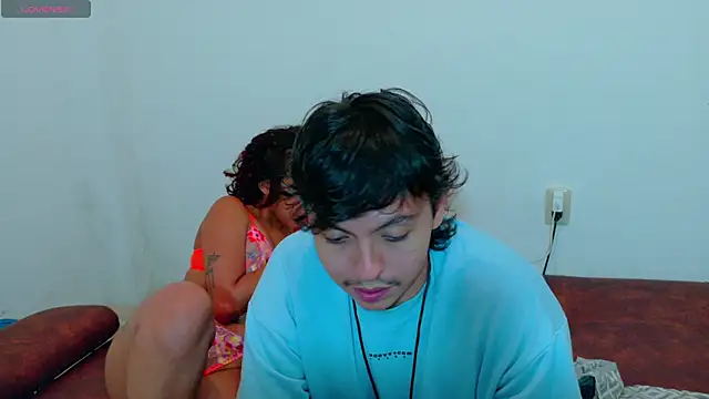 clydexxxbunny online show from December 20, 4:09 am