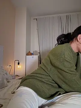 Adriennesexxx online show from March 12, 6:14 pm