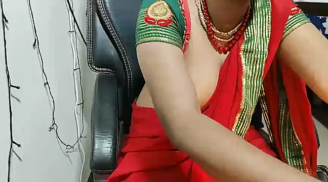 Snapshot of Anjali_cute-Pondati chatting on March 16, 2:22 pm Anjali cute-Pondati online show from March 16, 2:22 pm