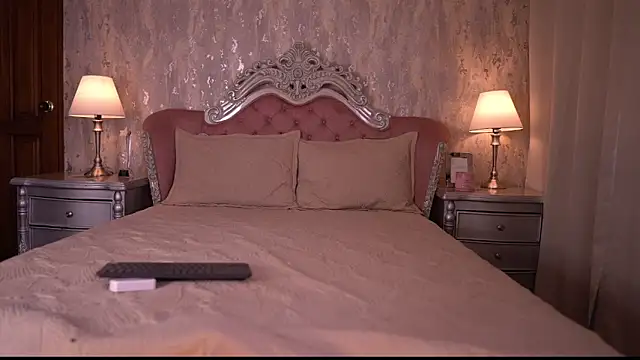 AngelineConnor online show from May 15, 10:17 pm
