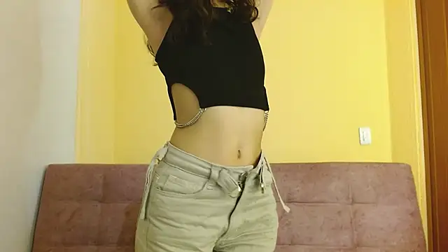 Snapshot of ling_ling24 chatting on March 8, 3:06 am ling ling24 online show from March 8, 3:06 am