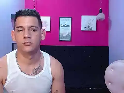 hugecocks hot online show from May 28, 7:44 pm