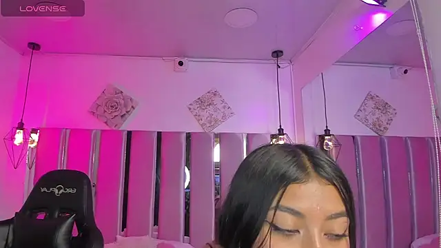 Snapshot of valery_ws_ chatting on October 9, 9:02 pm valery ws online show from October 9, 9:02 pm