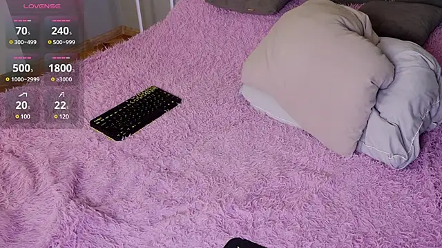 Victoria Thomsons1 online show from March 22, 5:28 am