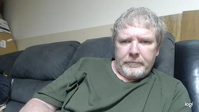 Snapshot of BrisonChase chatting on July 11, 5:04 pm BrisonChase online show from July 11, 5:04 pm
