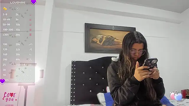 Vahiolet smith online show from November 29, 2:36 am