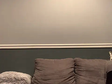 Snapshot of BubbaATL chatting on February 2, 9:13 pm BubbaATL online show from February 2, 9:13 pm