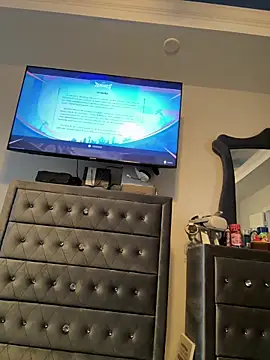 Snapshot of BubbaATL chatting on February 16, 4:25 pm BubbaATL online show from February 16, 4:25 pm