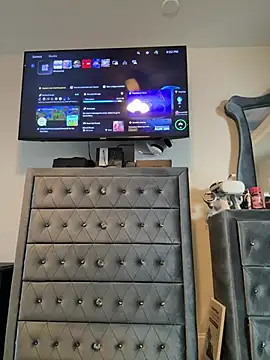 Snapshot of BubbaATL chatting on March 1, 8:22 pm BubbaATL online show from March 1, 8:22 pm