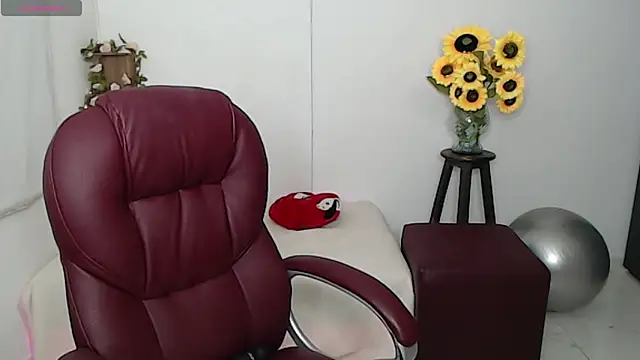 Snapshot of Ghada_milf chatting on March 11, 11:22 pm Ghada milf online show from March 11, 11:22 pm