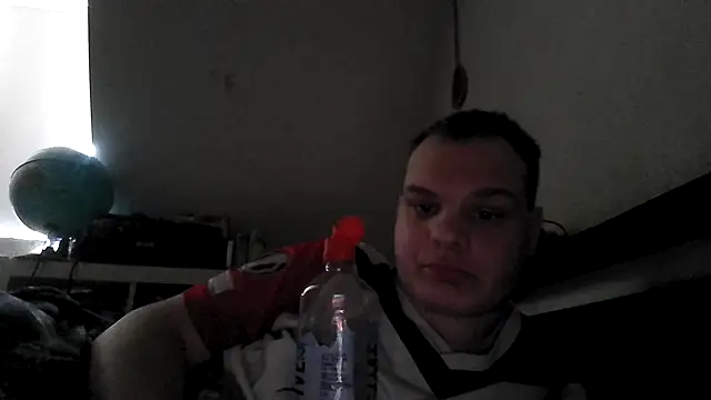 Snapshot of Nicolasjlhkjzl chatting on April 2, 9:18 am Nicolasjlhkjzl online show from April 2, 9:18 am