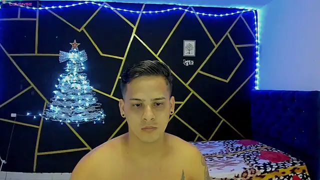 Snapshot of JANER_03 chatting on December 14, 11:23 pm JANER 03 online show from December 14, 11:23 pm