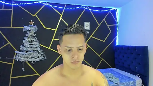 Snapshot of JANER_03 chatting on January 4, 1:21 pm JANER 03 online show from January 4, 1:21 pm