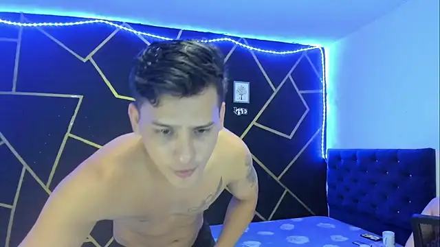 Snapshot of JANER_03 chatting on January 11, 4:36 pm JANER 03 online show from January 11, 4:36 pm