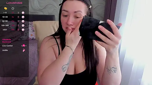 Kendra SXY online show from April 14, 3:23 am