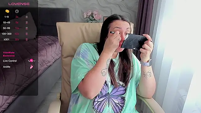 Kendra SXY online show from June 18, 3:40 am