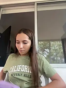 Penelope-Hot online show from December 30, 10:23 pm