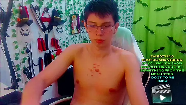 Andy gray online show from November 17, 11:10 pm