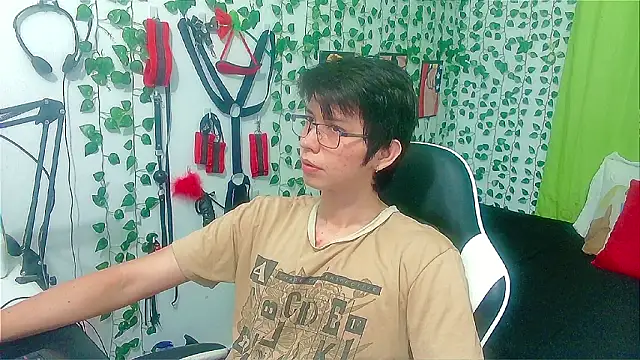 Andy gray online show from February 8, 4:10 pm