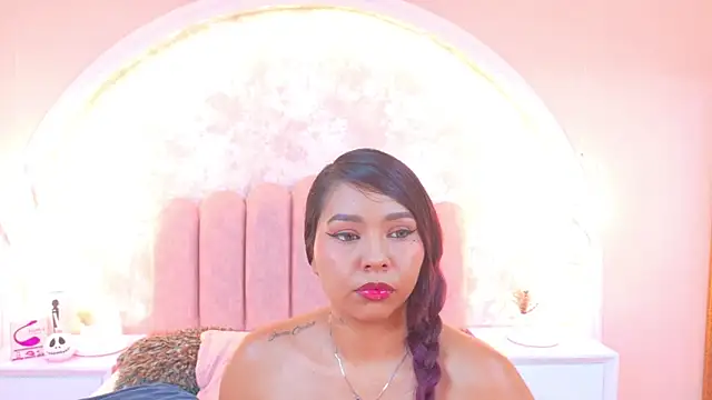 BellahColucci online show from October 29, 8:32 pm