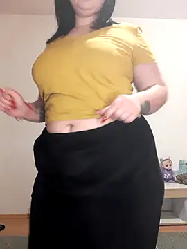 Snapshot of AdelinaJude chatting on March 23, 12:26 am AdelinaJude online show from March 23, 12:26 am