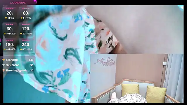 Snapshot of Aster_Hoa chatting on March 11, 10:29 am Aster Hoa online show from March 11, 10:29 am