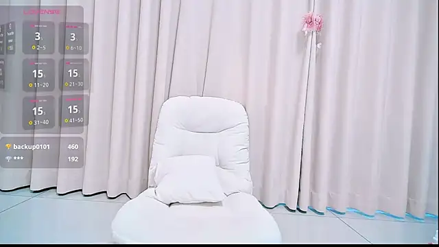 Snapshot of Aster_Hoa chatting on September 27, 3:33 am Aster Hoa online show from September 27, 3:33 am