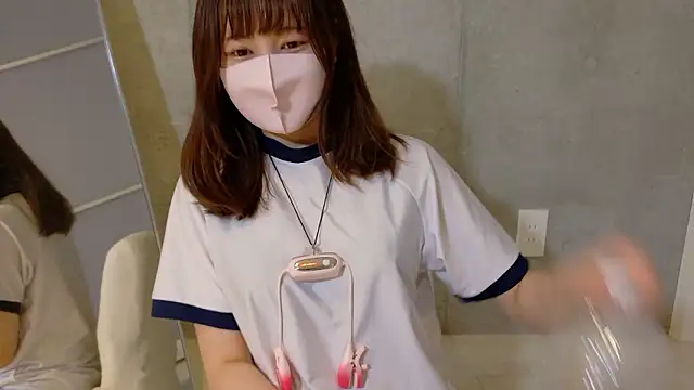 Snapshot of tsukuyomityan1 chatting on October 6, 8:34 am tsukuyomityan1 online show from October 6, 8:34 am