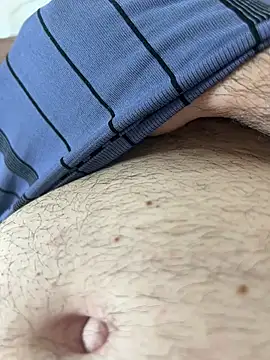 Snapshot of pietro89 chatting on June 21, 1:35 pm pietro89 online show from June 21, 1:35 pm