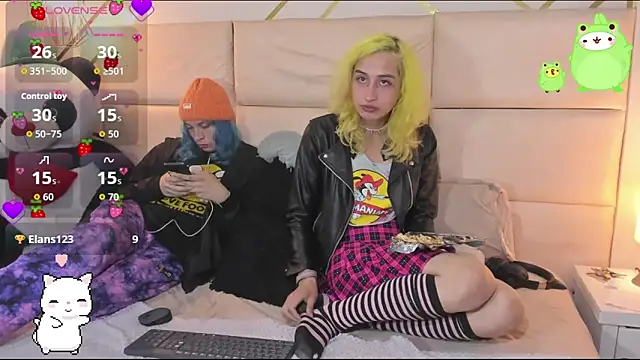 -kisa  online show from November 21, 2:10 am