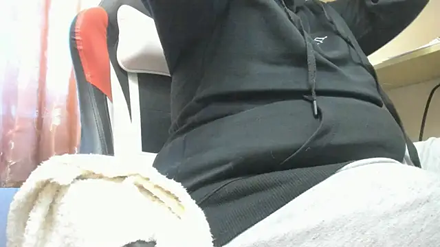 Seductive She Wolf online show from December 15, 7:34 am