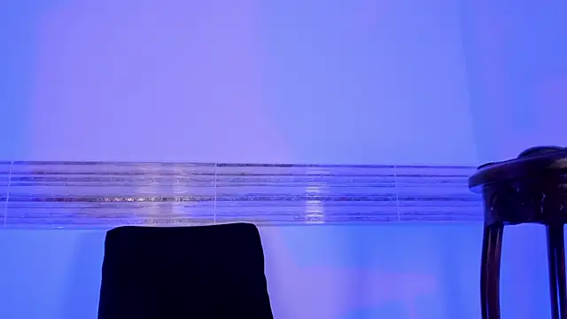 Snapshot of Sophia_Cambpell chatting on February 5, 1:00 pm Sophia Cambpell online show from February 5, 1:00 pm