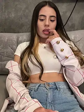 AbyThompson online show from February 15, 6:23 pm