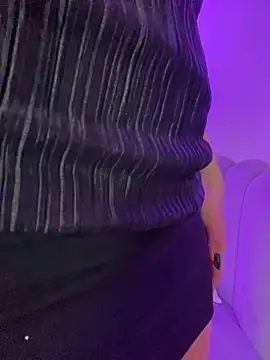 AbyThompson online show from October 29, 1:13 pm