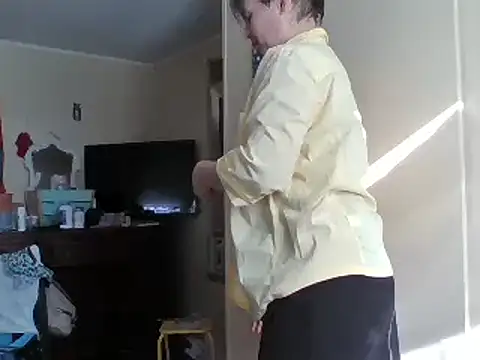 KatieBARBiE98 online show from September 19, 8:42 pm