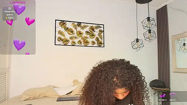 ashley lemus online show from February 1, 12:26 pm