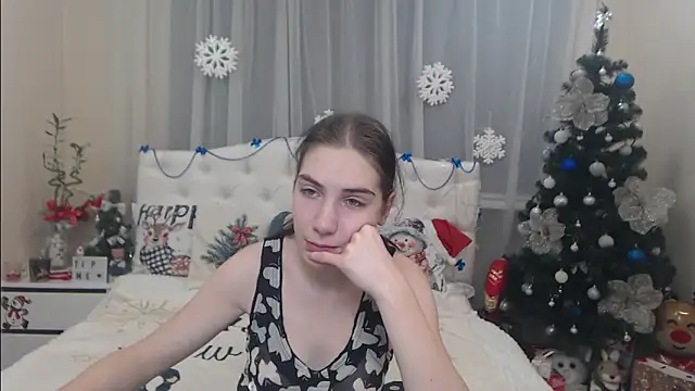 Snapshot of NikaStark_ chatting on January 5, 7:28 pm NikaStark online show from January 5, 7:28 pm