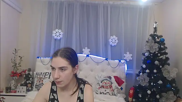 Snapshot of NikaStark_ chatting on January 5, 10:29 pm NikaStark online show from January 5, 10:29 pm
