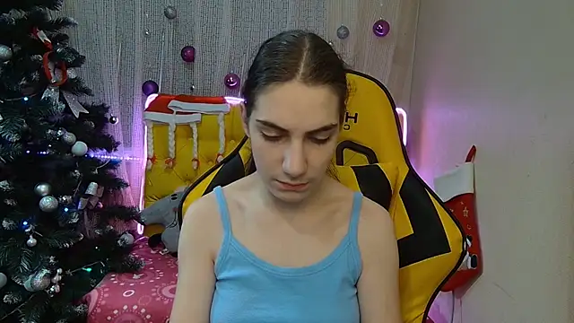 Snapshot of NikaStark_ chatting on January 9, 1:39 am NikaStark online show from January 9, 1:39 am