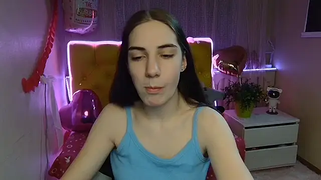 Snapshot of NikaStark_ chatting on February 11, 10:28 pm NikaStark online show from February 11, 10:28 pm