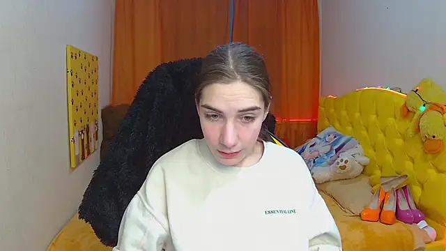 Snapshot of NikaStark_ chatting on February 18, 7:19 pm NikaStark online show from February 18, 7:19 pm