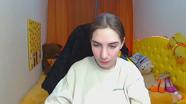 Snapshot of NikaStark_ chatting on February 19, 1:51 am NikaStark online show from February 19, 1:51 am