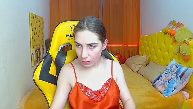Snapshot of NikaStark_ chatting on February 22, 3:12 am NikaStark online show from February 22, 3:12 am