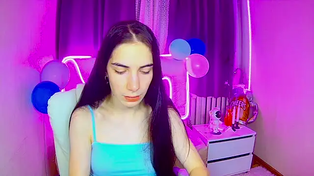 Snapshot of NikaStark_ chatting on September 26, 6:17 am NikaStark online show from September 26, 6:17 am