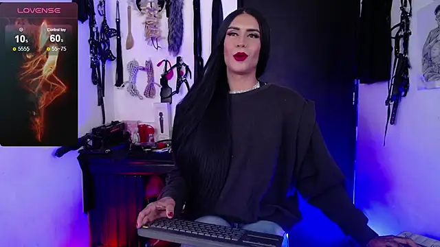 Snapshot of akinoro_ chatting on December 27, 11:42 pm akinoro online show from December 27, 11:42 pm