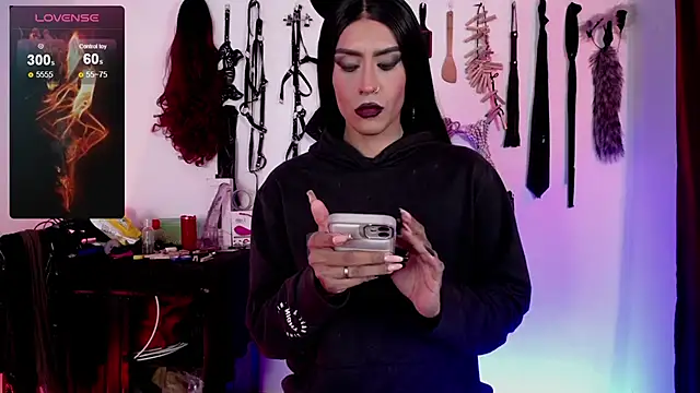 Snapshot of akinoro_ chatting on March 7, 1:20 am akinoro online show from March 7, 1:20 am