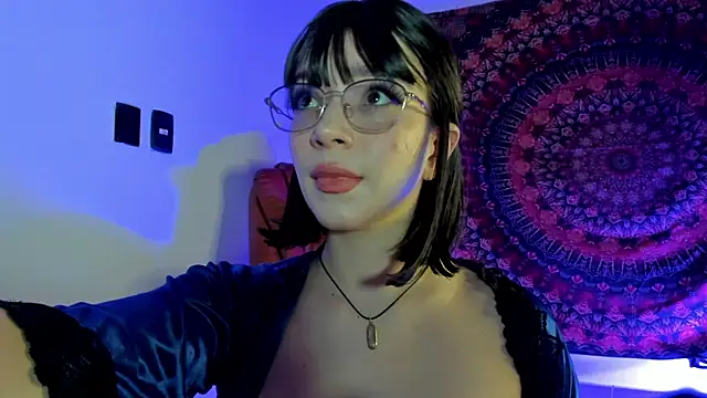 sweeet peach online show from November 7, 1:38 am